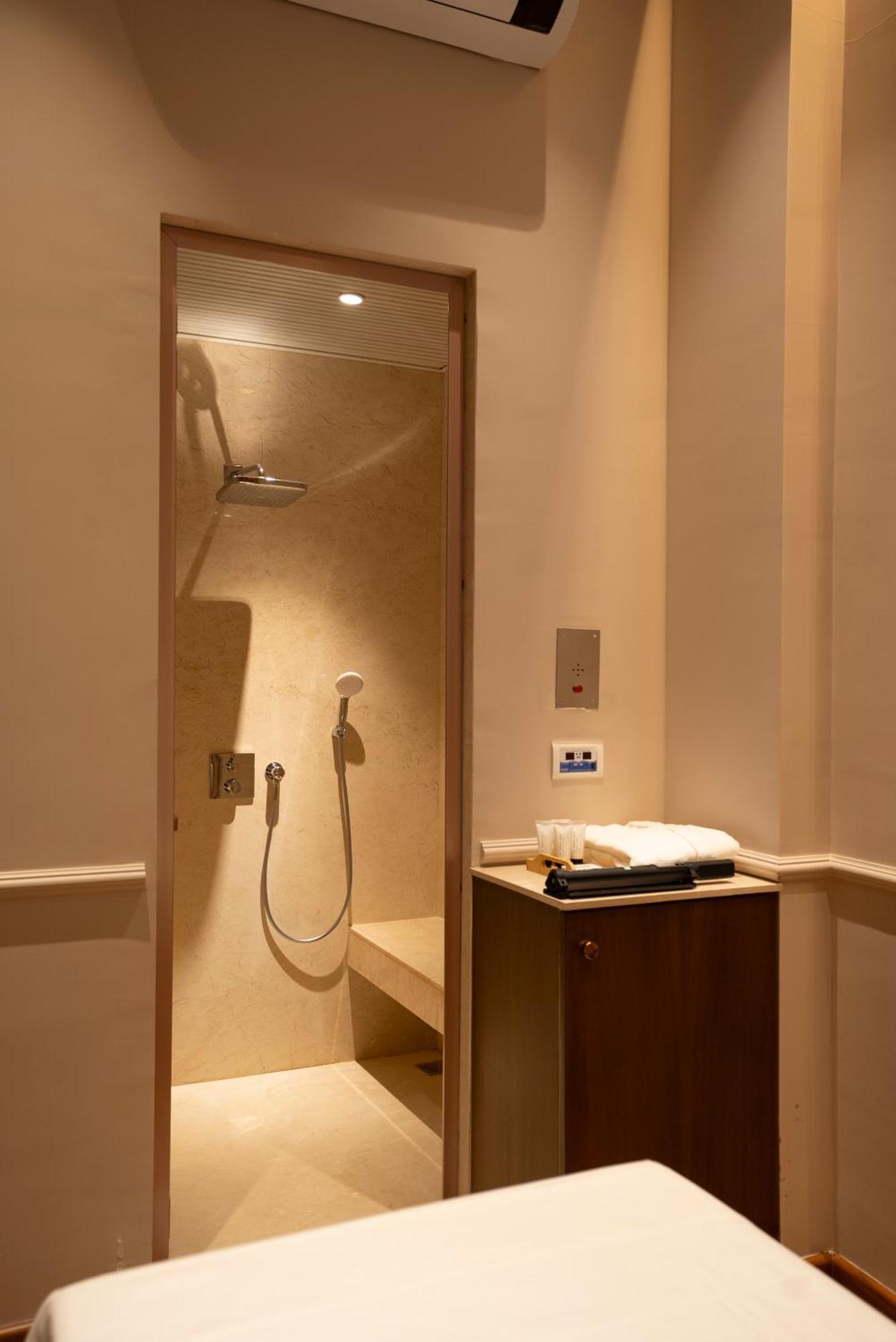 Imperial Goa Hotel Old Goa Ngoại thất bức ảnh